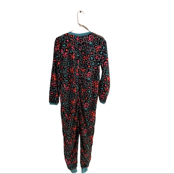NEW Secret Treasures Pajamas One Piece Gray Pink Turquoise Animal Print Sz S 4-6 - Picture 2 of 5